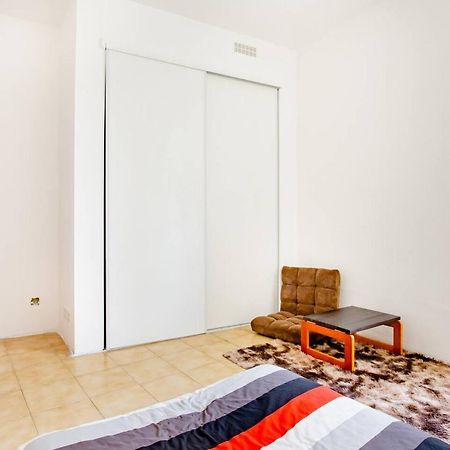 Room Rental In Apartment In Marseille Ngoại thất bức ảnh